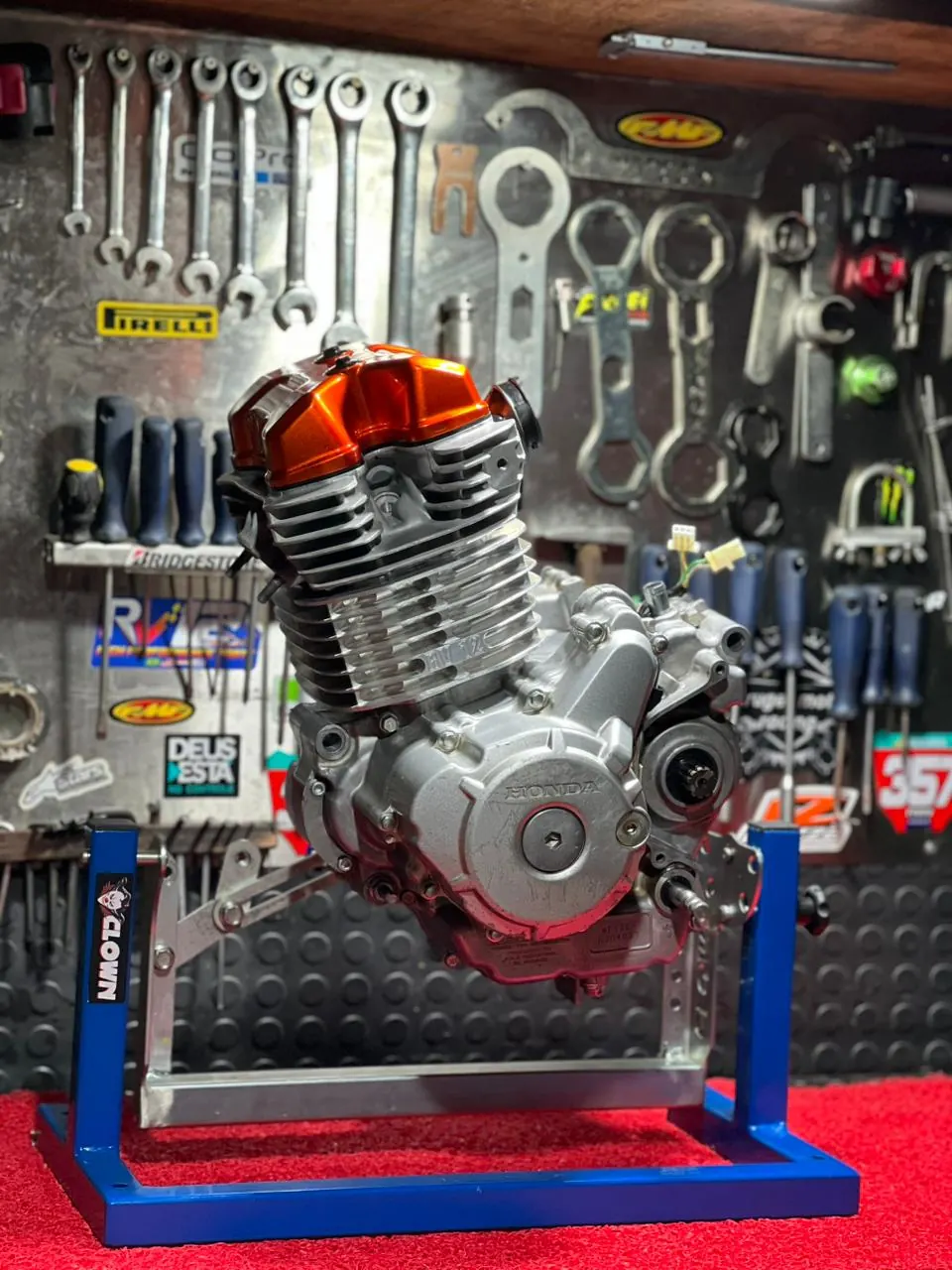Motor Honda preparado no cavalete